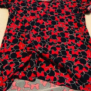 Disney Lula roe Classic T Minnie Mouse